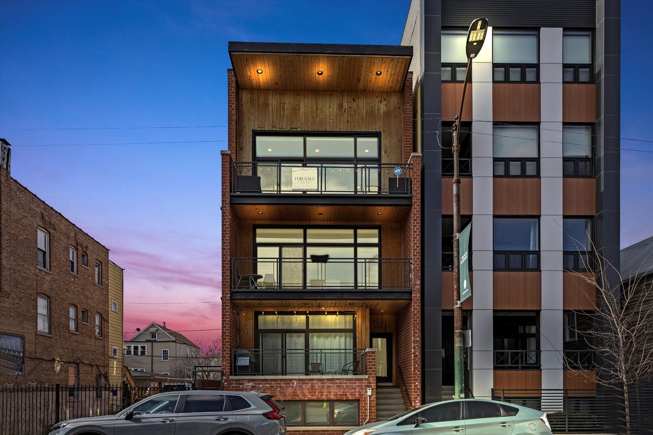 1732 N. California Ave